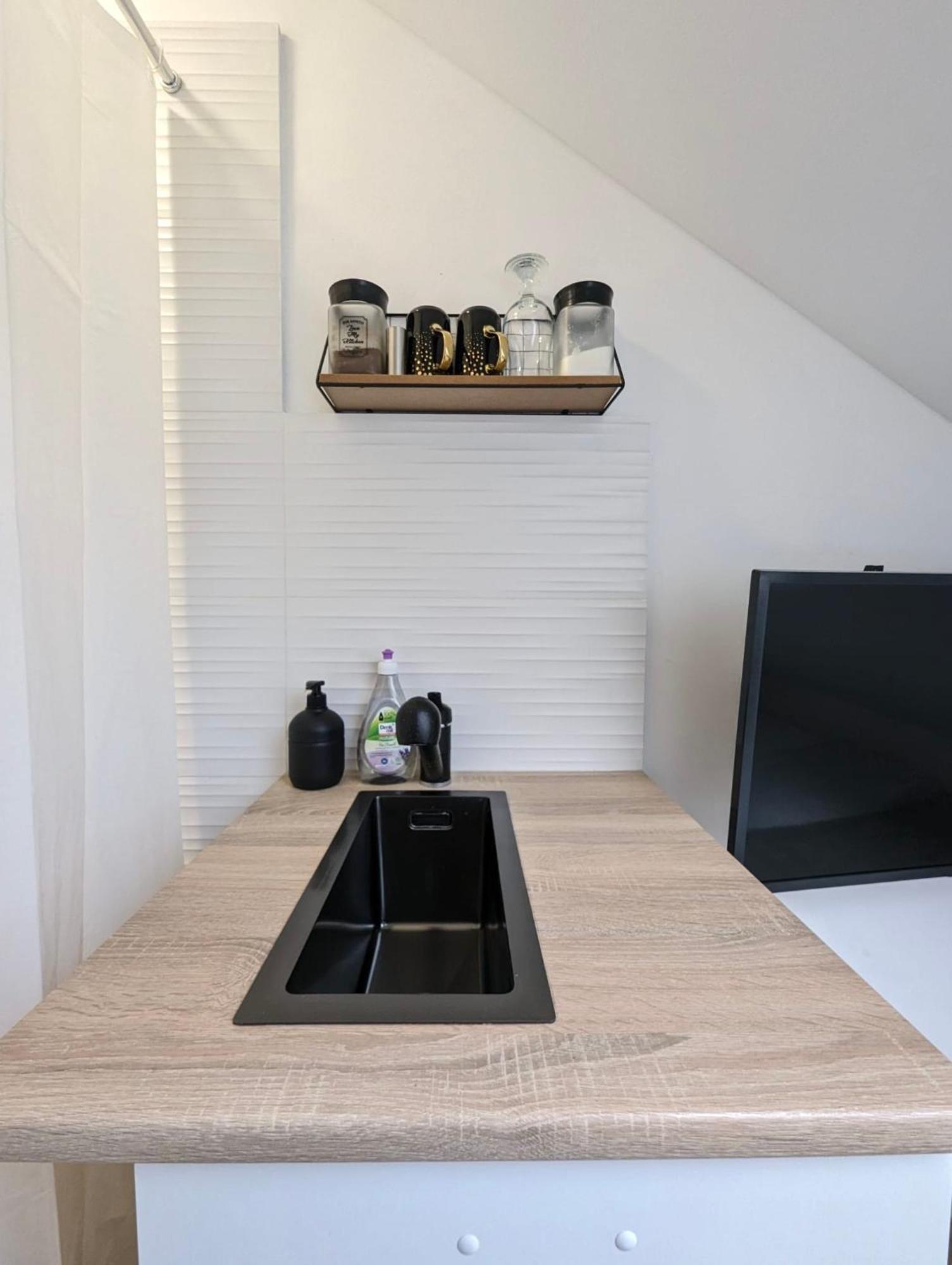 Miniscule Urban Tent Zagreb Exterior photo